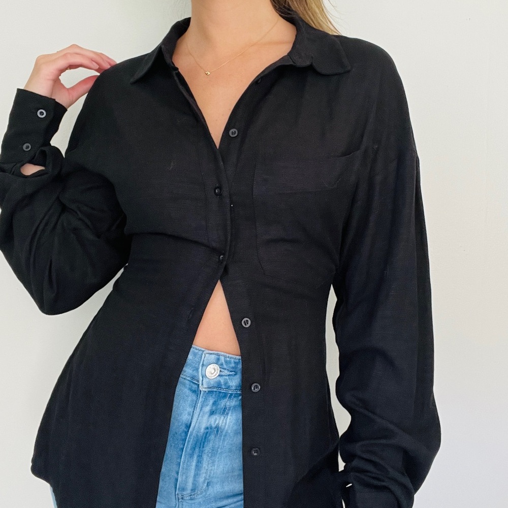 Lioness Backless Linen Blend Button Down Shirt